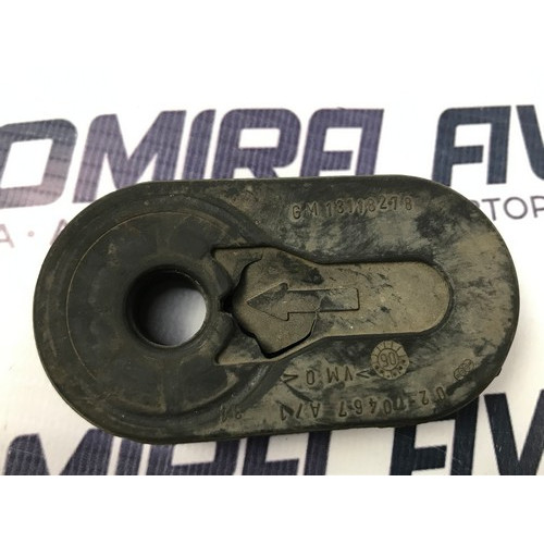 Демпфер радиатора нижний Opel Astra H 2004-2010 13118278